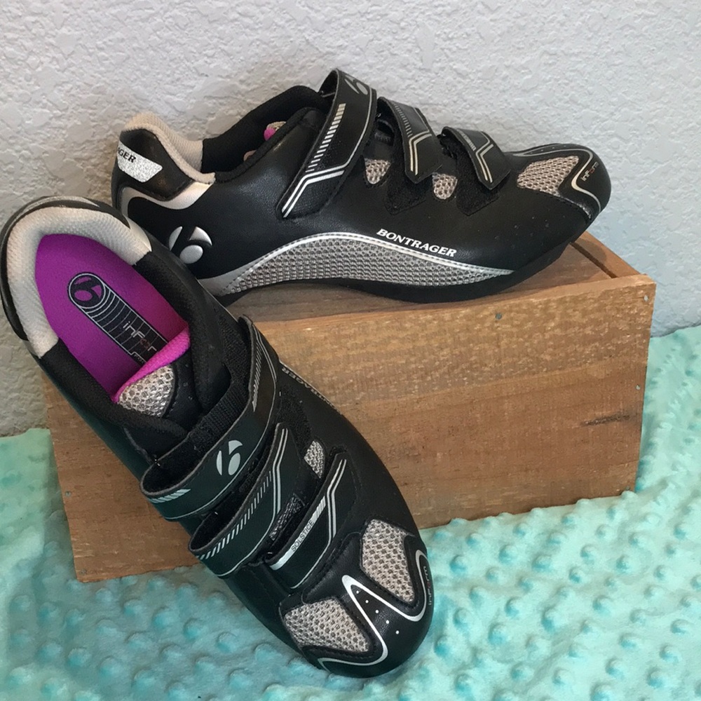 Bontrager inForm bike riding shoes